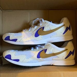 Nike Air Streak Lite size 12